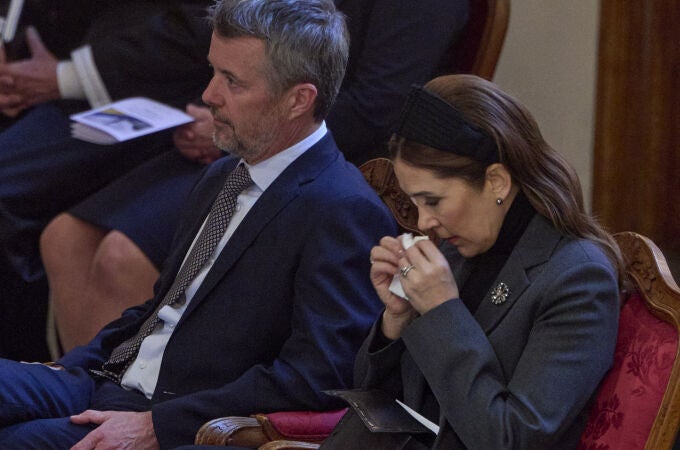 Federico X y Mary de Dinamarca en los actos por el aniversario de la invasión rusa a Ucrania