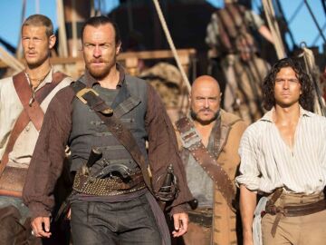 Aunque la serie es estadounidense, la mayoría del elenco principal es británico