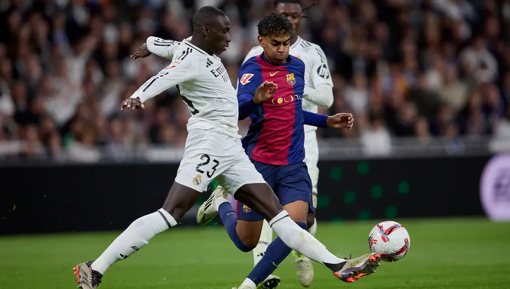 Real Madrid - FC Barcelona, en directo hoy: última hora 'El Clásico', final Supercopa de España 2025