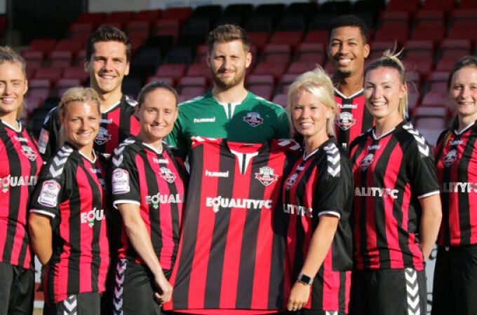 Los futbolistas y las futbolistas del Lewes FC